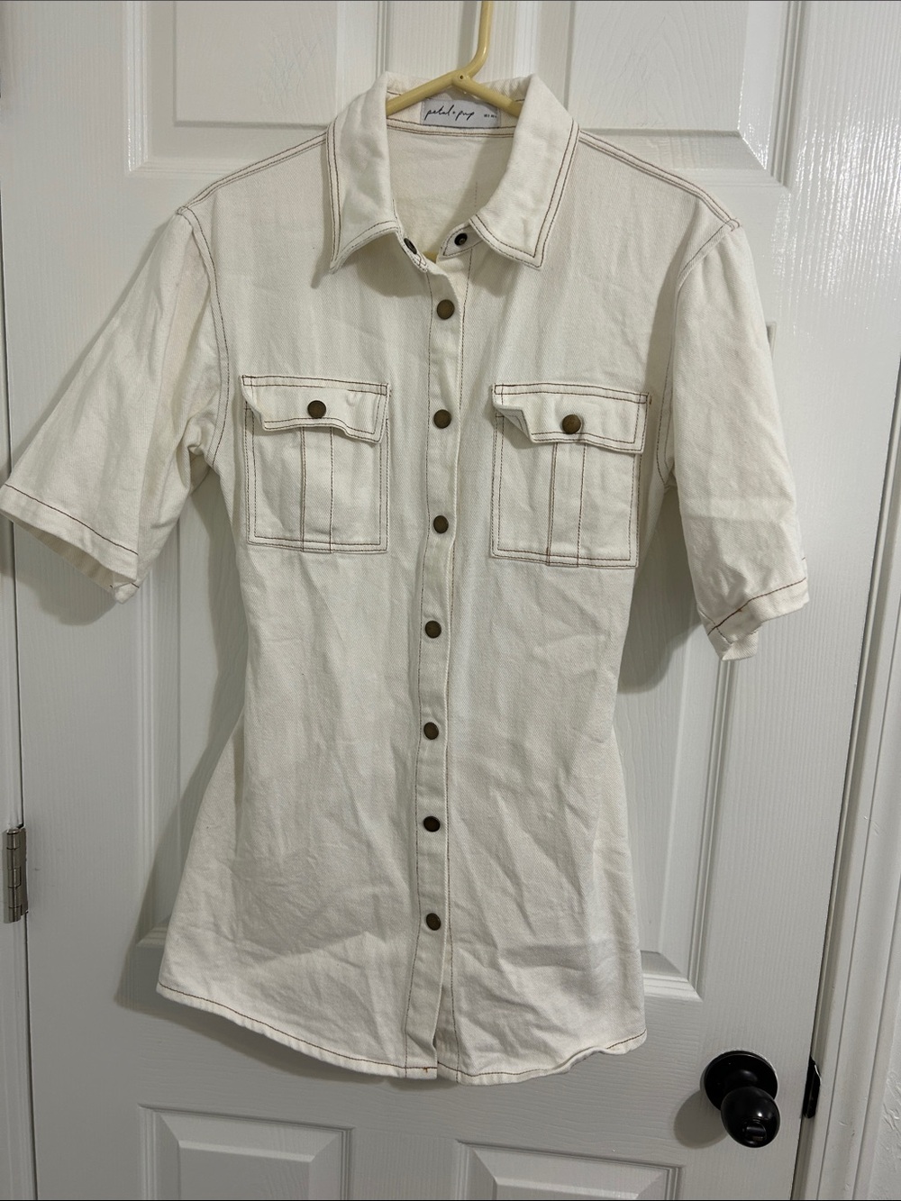 Petal & Pup Cream Short-Sleeve Button-Down Shirt